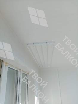 Остекление балкона и отделка стен