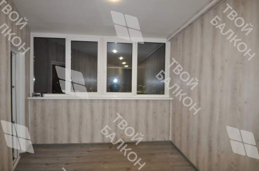 Отделка балкона под ключ с теплым остеклением ПВХ Brusbox