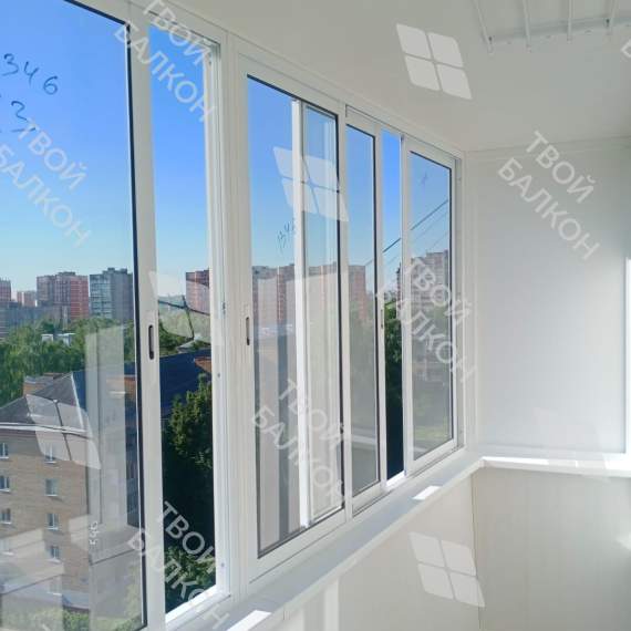 Остекление балкона и отделка стен Остекление балкона и отделка стен